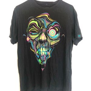 Joe Rogan’s athletic company. Limited Onnit Tee. Extra soft shit. Large.